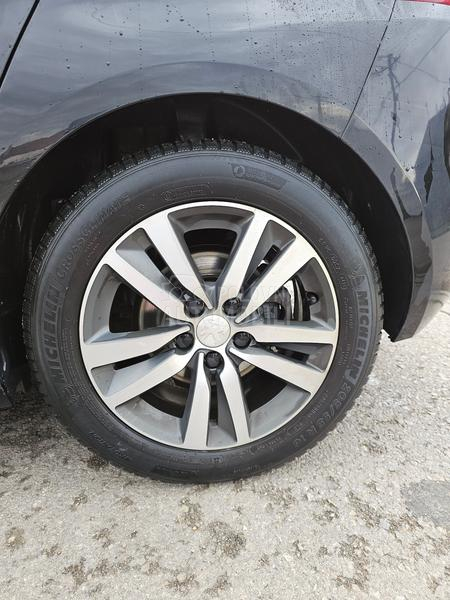 Peugeot 308 1.2 PureTech