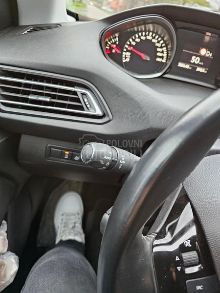 Peugeot 308 1.2 PureTech