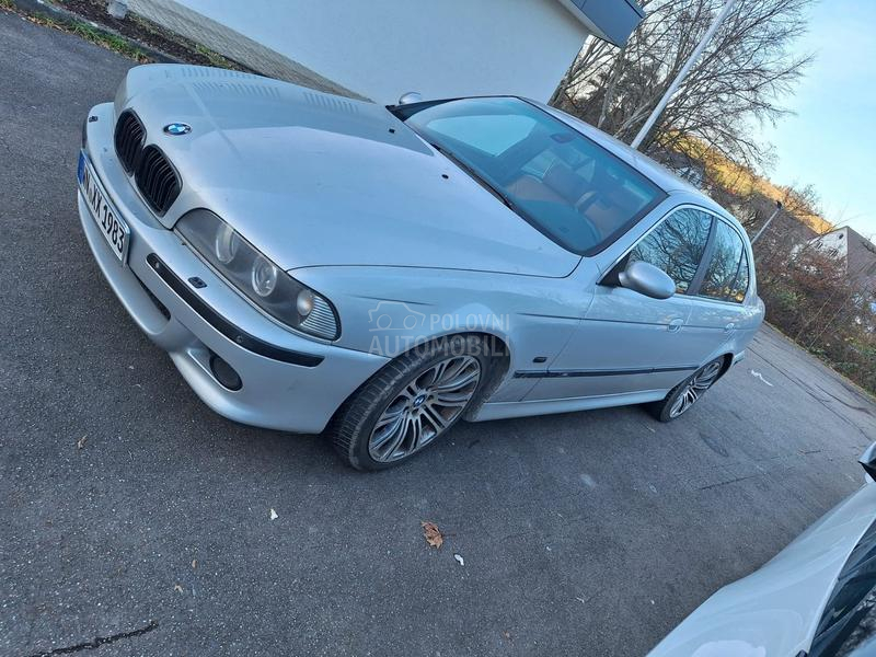 BMW 530 3000