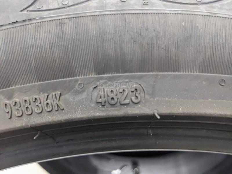 Pirelli 245/40 R19 Letnja