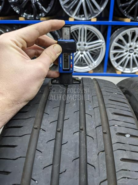 Continental 215/55 R16 Letnja