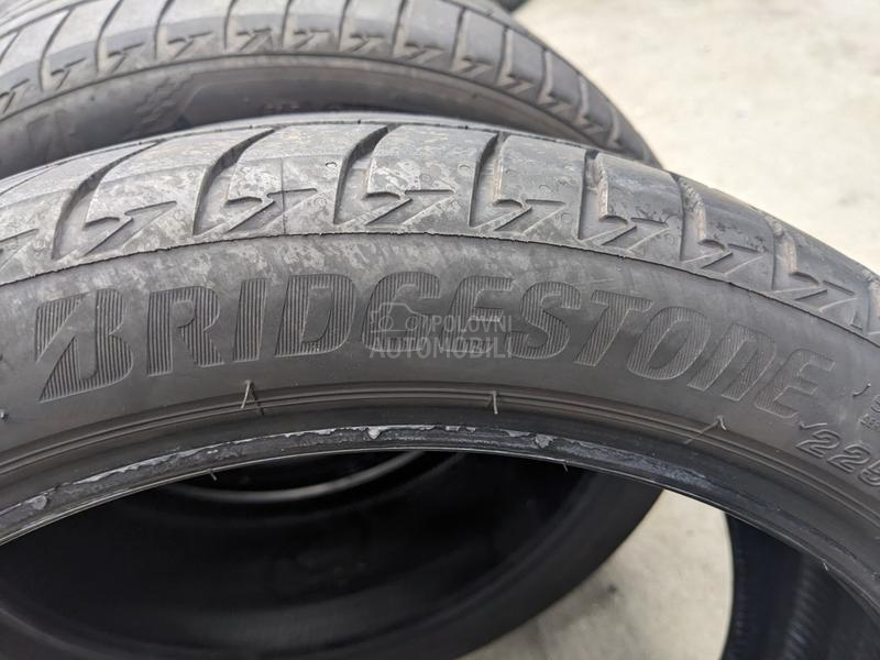 Bridgestone 225/40 R18 Letnja