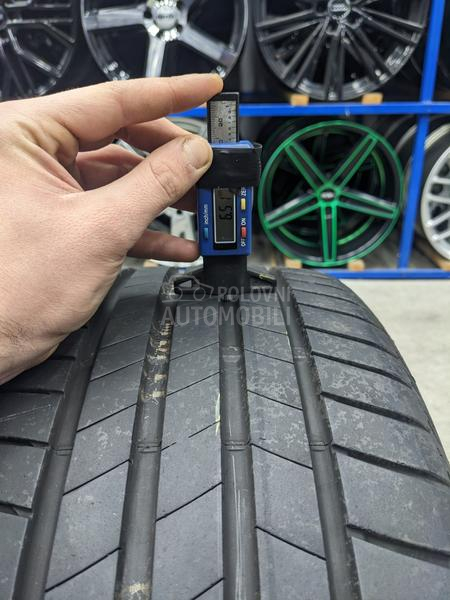 Bridgestone 225/40 R18 Letnja