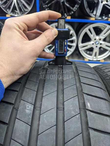 Bridgestone 225/40 R18 Letnja