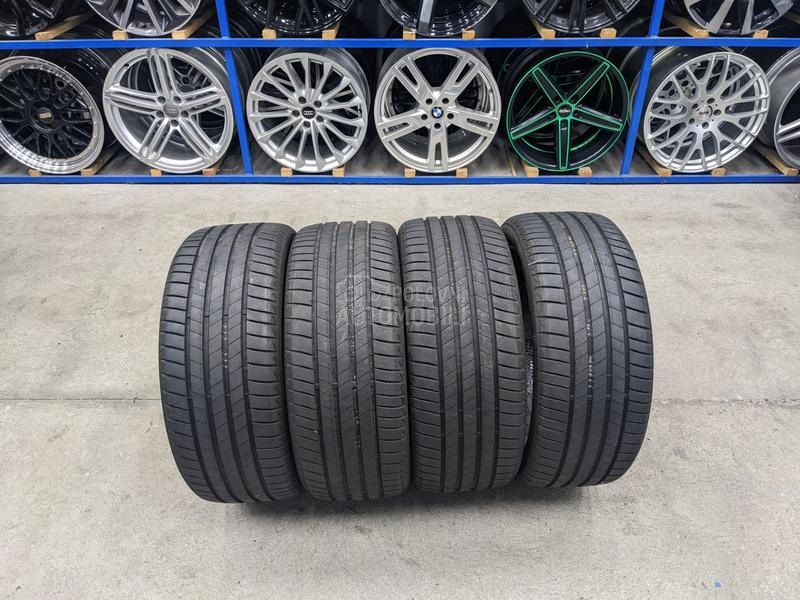 Bridgestone 225/40 R18 Letnja