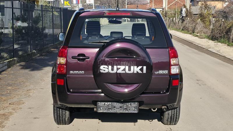 Suzuki Grand Vitara 2.0/A u t o m a t/CH