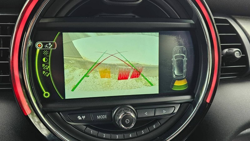 MINI Cooper S D/A u t o m a t/CH