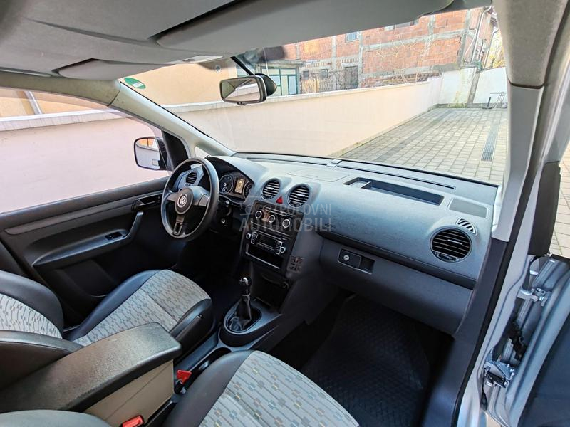 Volkswagen Caddy Maxi 2.0 metan