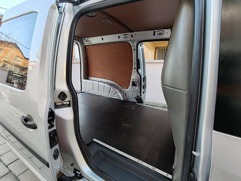 Volkswagen Caddy Maxi 2.0 metan