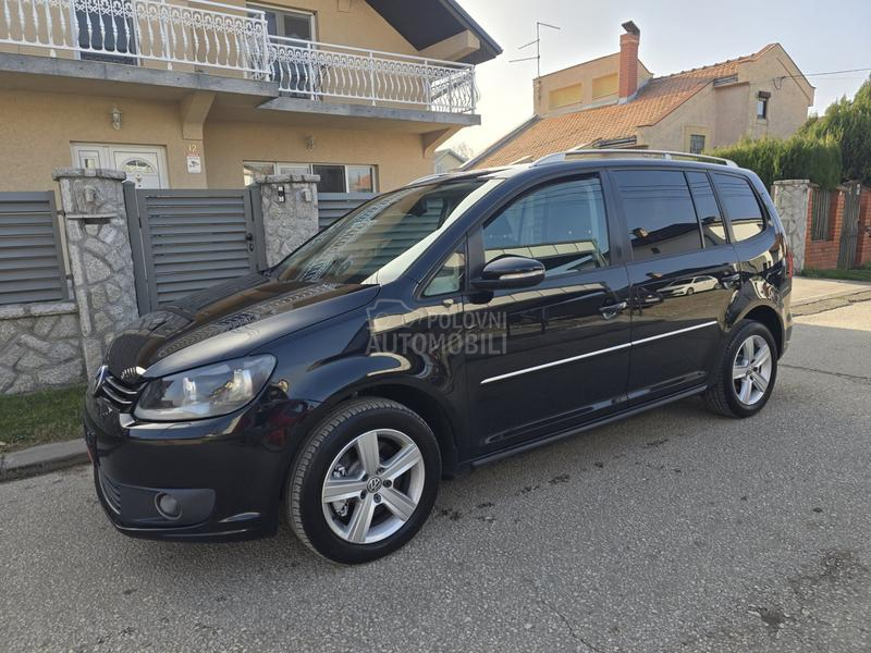 Volkswagen Touran 2.0 TDI 7 SED