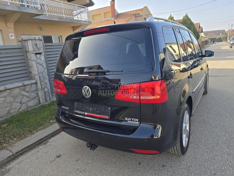 Volkswagen Touran 2.0 TDI 7 SED
