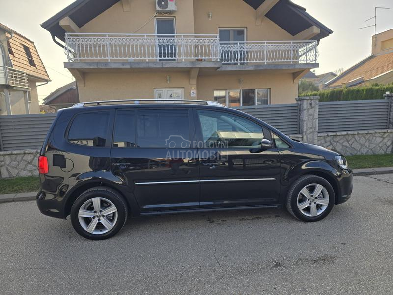 Volkswagen Touran 2.0 TDI 7 SED
