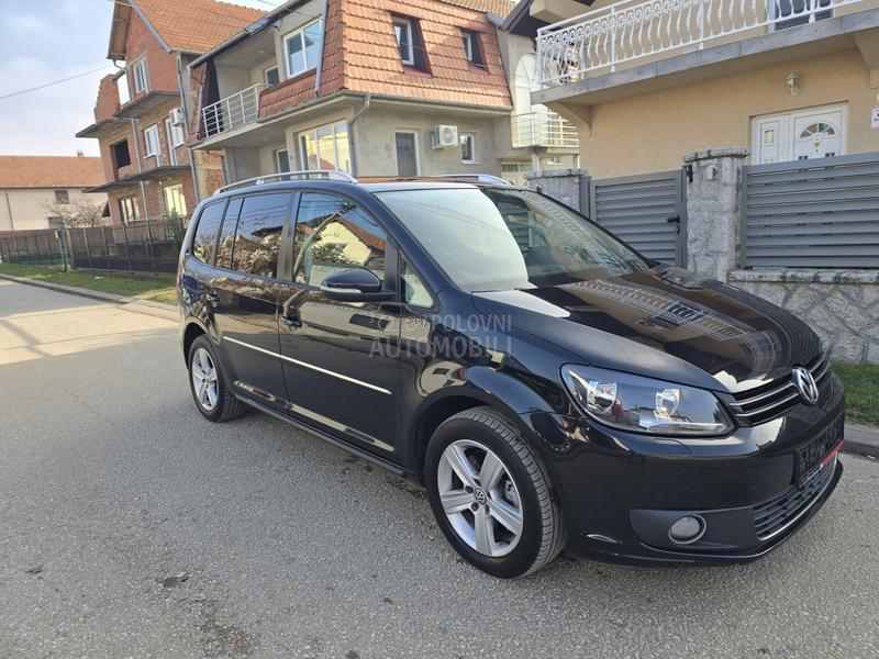 Volkswagen Touran 2.0 TDI 7 SED