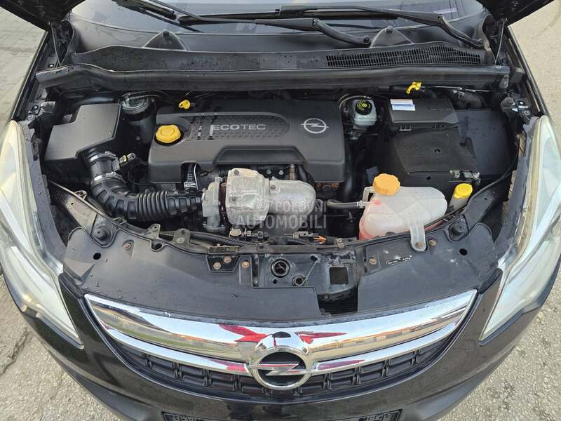 Opel Corsa D 1.3 mjt COSMO