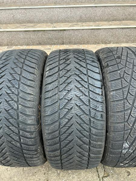 Pirelli 245/45 R18 Zimska