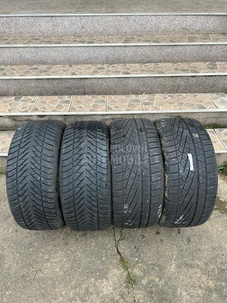 Pirelli 245/45 R18 Zimska