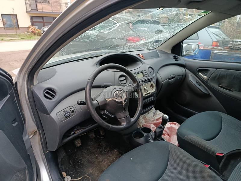 Toyota Yaris VVT-i