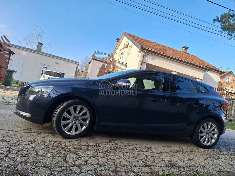 Volvo V40 1.6HDI