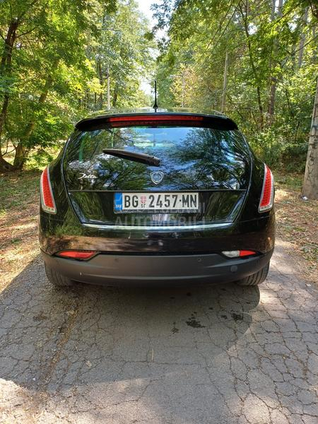 Lancia Delta 1.4 TJET