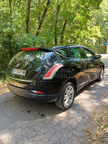 Lancia Delta 1.4 TJET