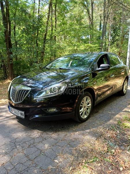 Lancia Delta 1.4 TJET