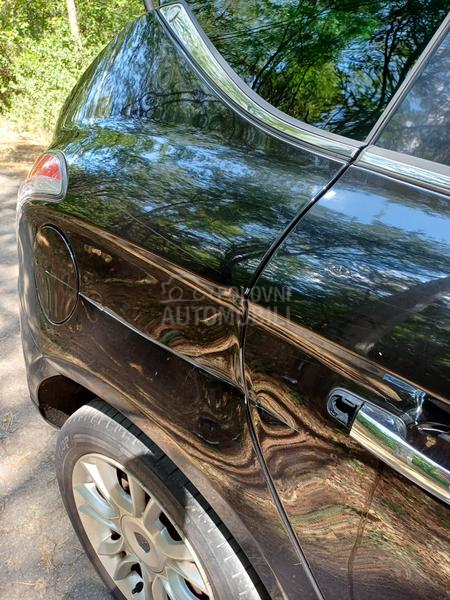 Lancia Delta 1.4 TJET