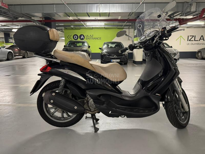 Piaggio Beverly Cruiser 250ie