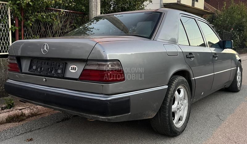 Mercedes Benz W124 2.0