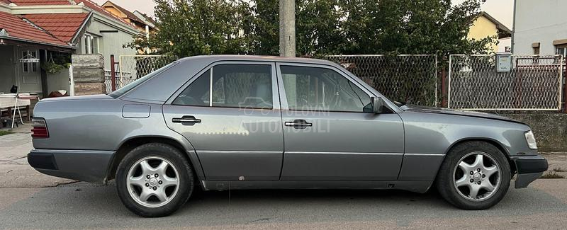 Mercedes Benz W124 2.0