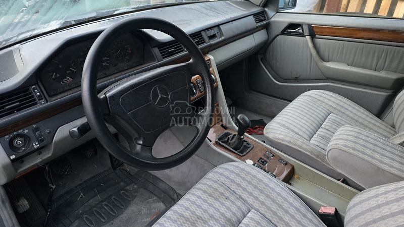 Mercedes Benz W124 2.0