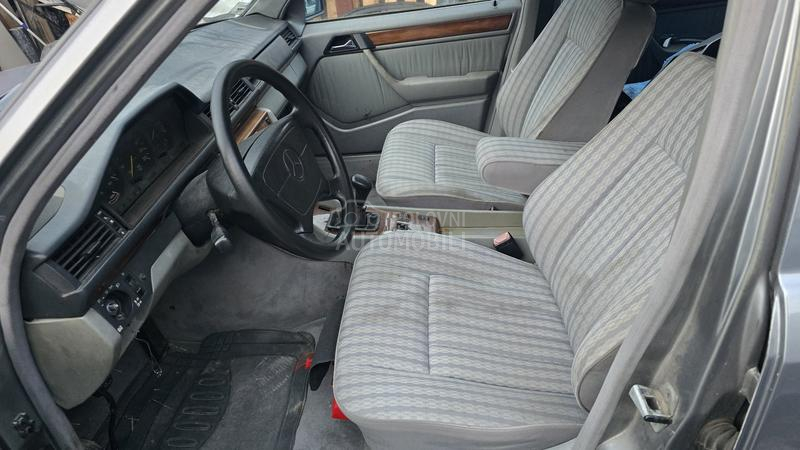 Mercedes Benz W124 2.0