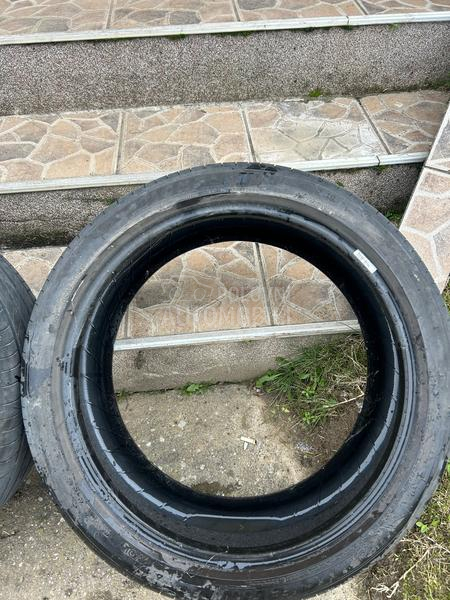 Michelin 235/40 R19 Letnja
