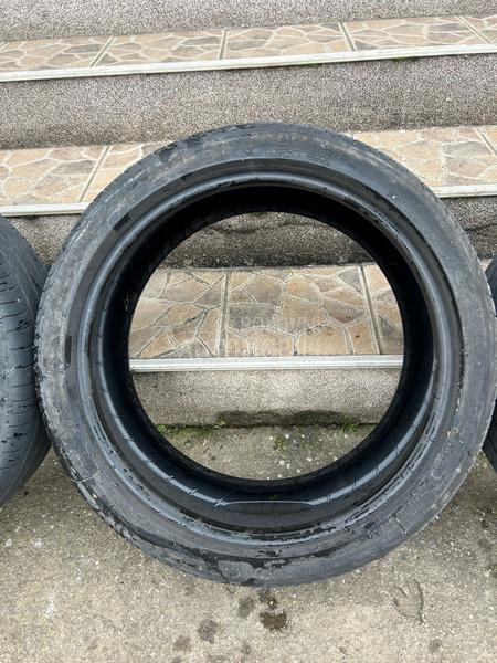 Michelin 235/40 R19 Letnja