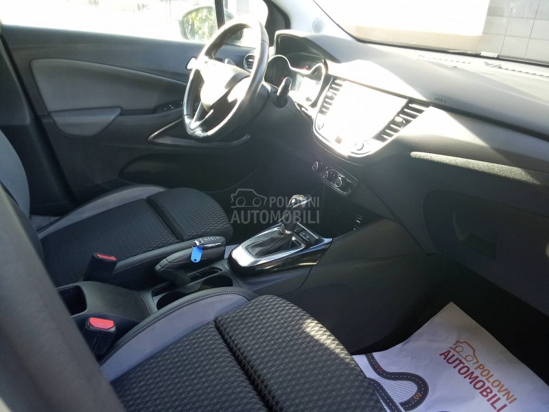 Opel Crossland X  CROSSOWER