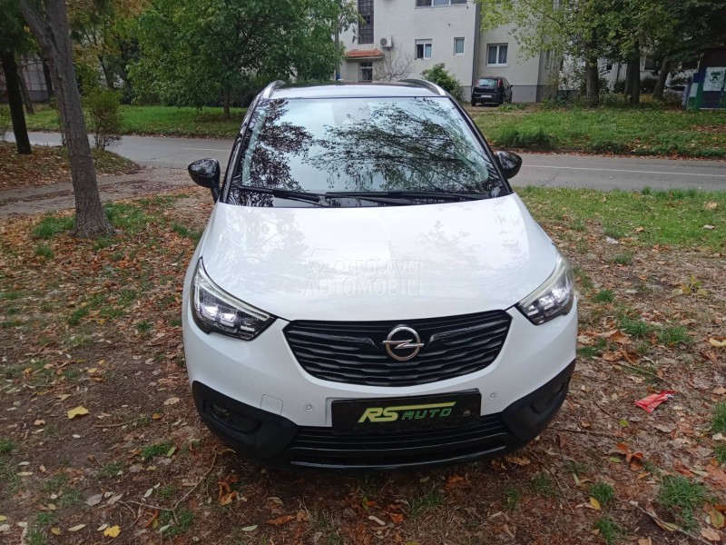 Opel Crossland X  CROSSOWER
