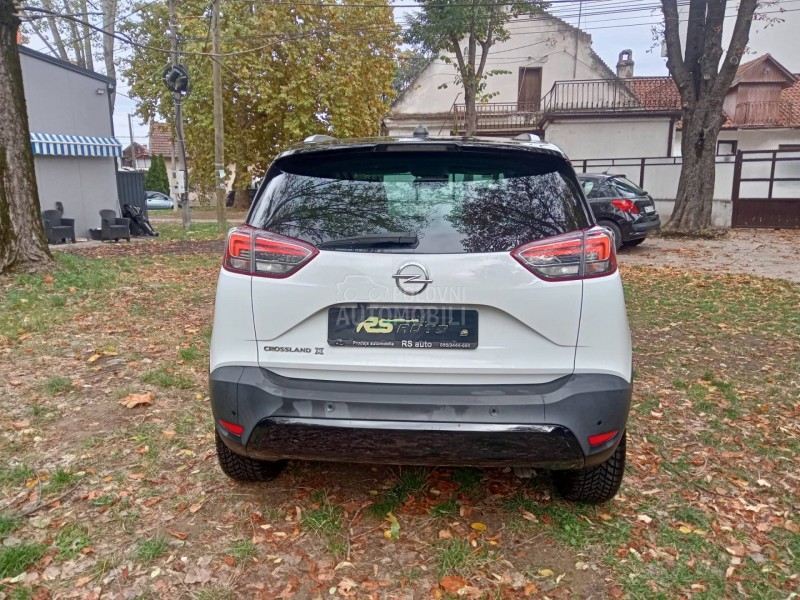 Opel Crossland X  CROSSOWER