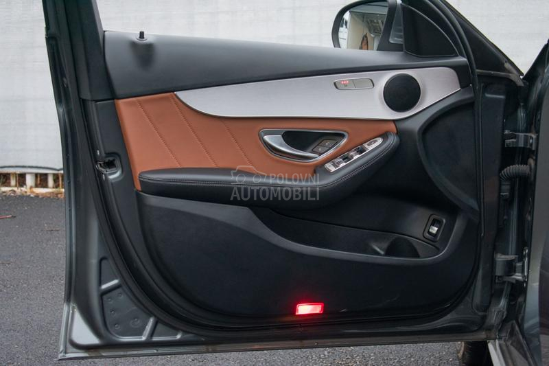 Mercedes Benz C 300 C300DE