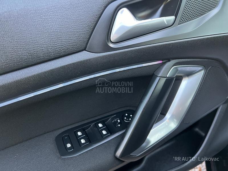 Peugeot 308 1.6HDI BLACK EDT.