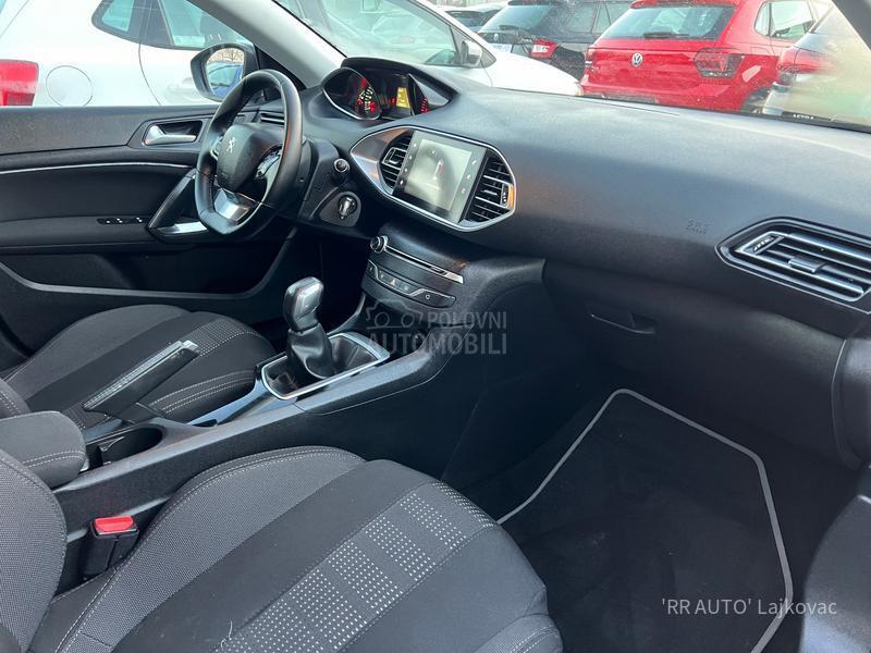 Peugeot 308 1.6HDI BLACK EDT.