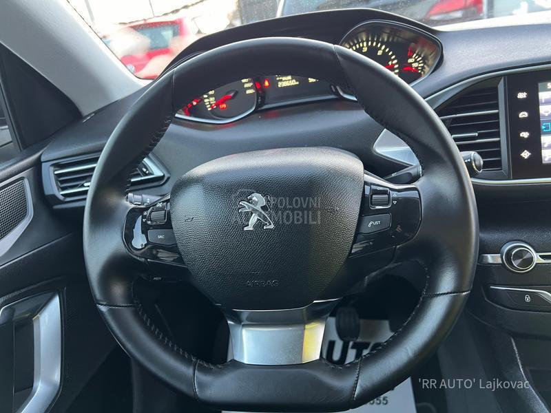 Peugeot 308 1.6HDI BLACK EDT.