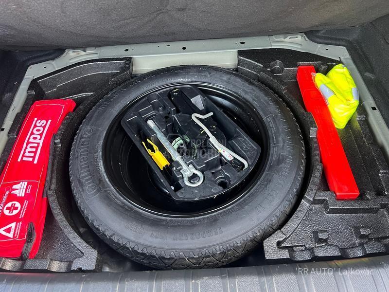 Peugeot 308 1.6HDI BLACK EDT.