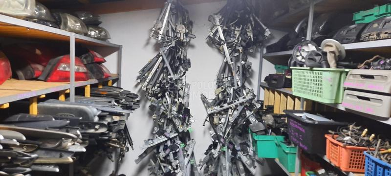 VRATA BRANIK KRILO FAR