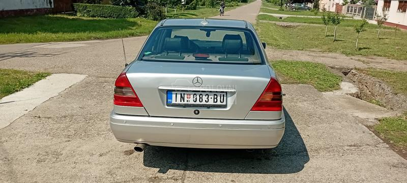 Mercedes Benz C 200 