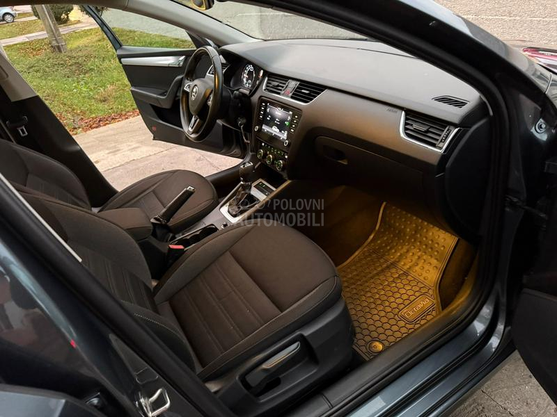 Škoda Octavia 1.6TDI GrtechAmb DSG