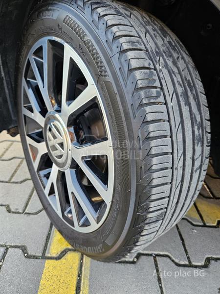 Volkswagen up! 1.0mpi STREET/NAV