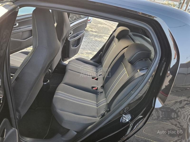 Volkswagen up! 1.0mpi STREET/NAV