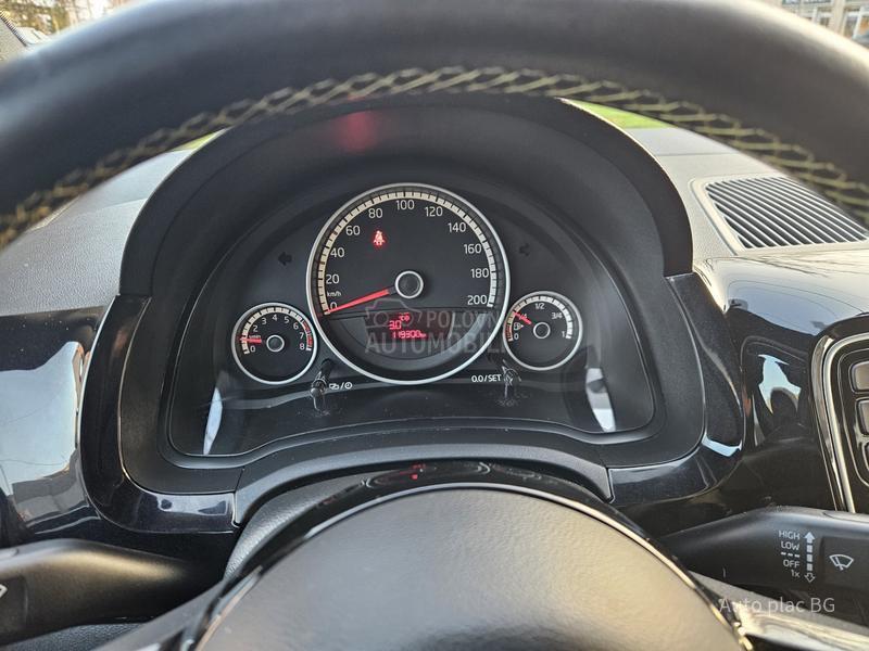 Volkswagen up! 1.0mpi STREET/NAV