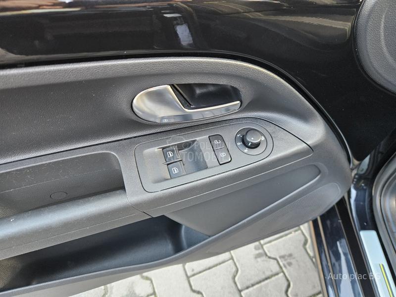 Volkswagen up! 1.0mpi STREET/NAV