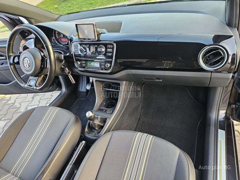 Volkswagen up! 1.0mpi STREET/NAV