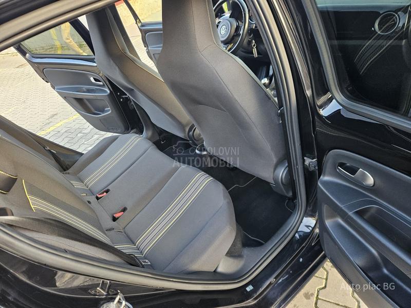 Volkswagen up! 1.0mpi STREET/NAV